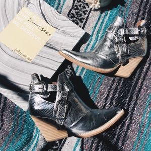 Jeffrey Campbell x Free People Icon Western Boots